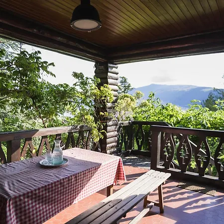 Chalet Le De Luce